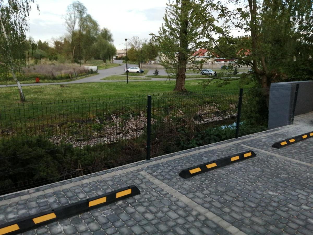 Apartamenty Przy Rynku Znin Exterior photo